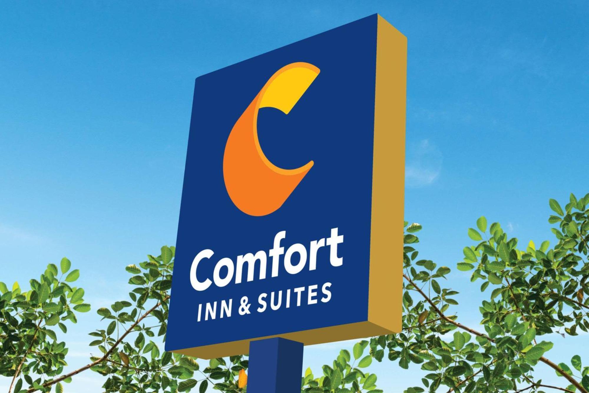 Comfort Inn & Suites Rome South Екстериор снимка