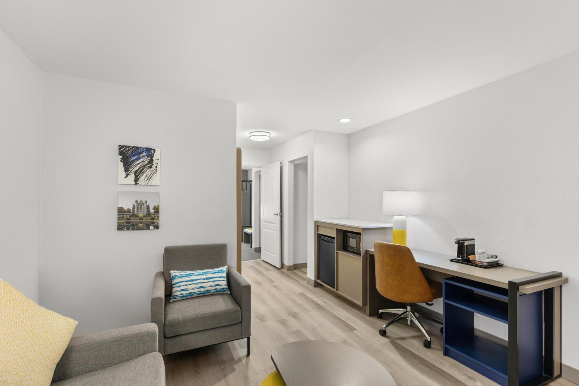 Comfort Inn & Suites Rome South Екстериор снимка