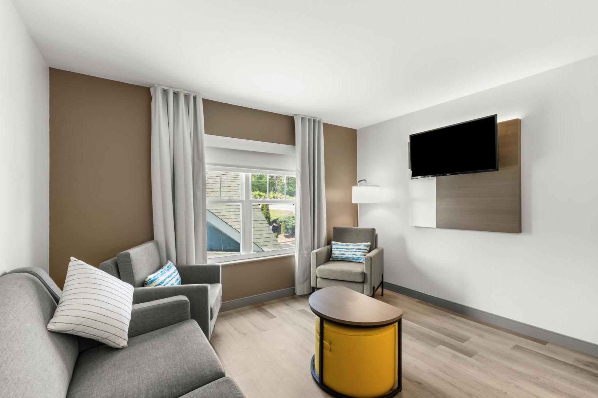 Comfort Inn & Suites Rome South Екстериор снимка