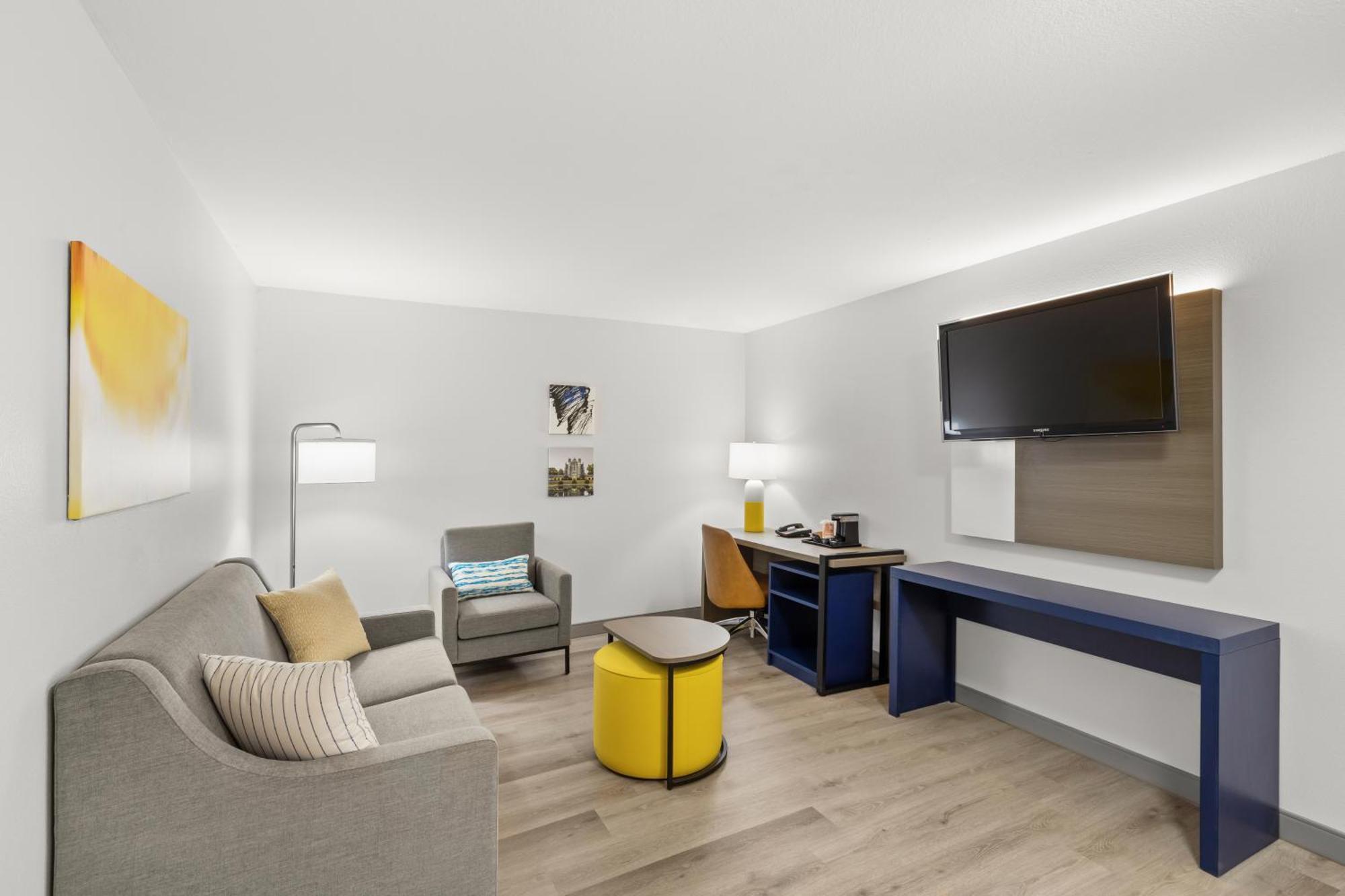 Comfort Inn & Suites Rome South Екстериор снимка